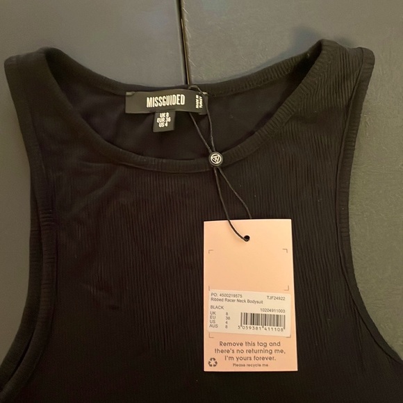NWT Missguided Ribbed Racer back bodysuit in black - Picture 3 of 6
